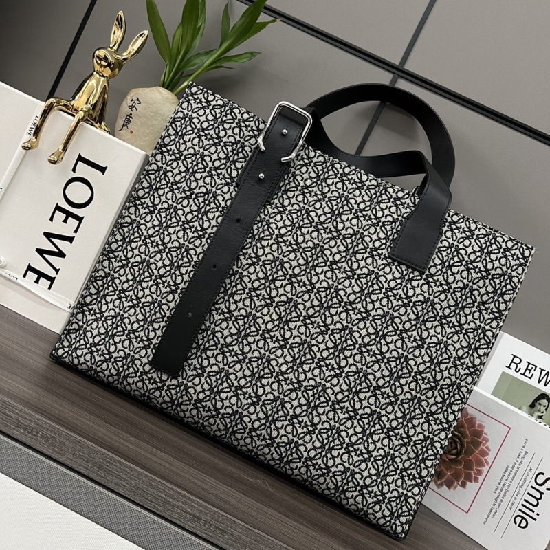 l*ew* handle bags